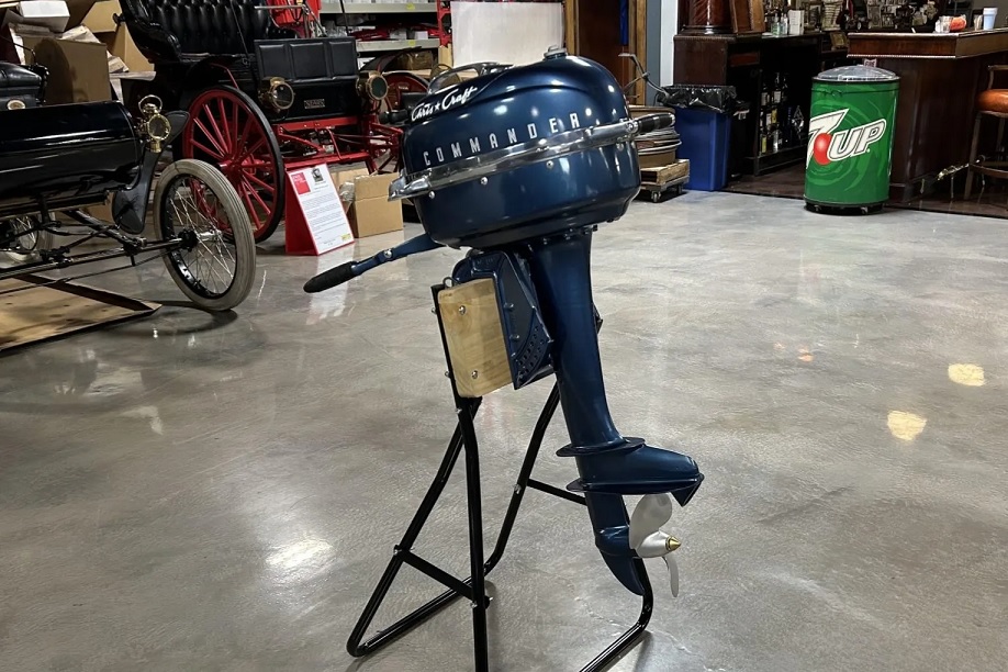1953 Other Chris-Craft Commander Outboard